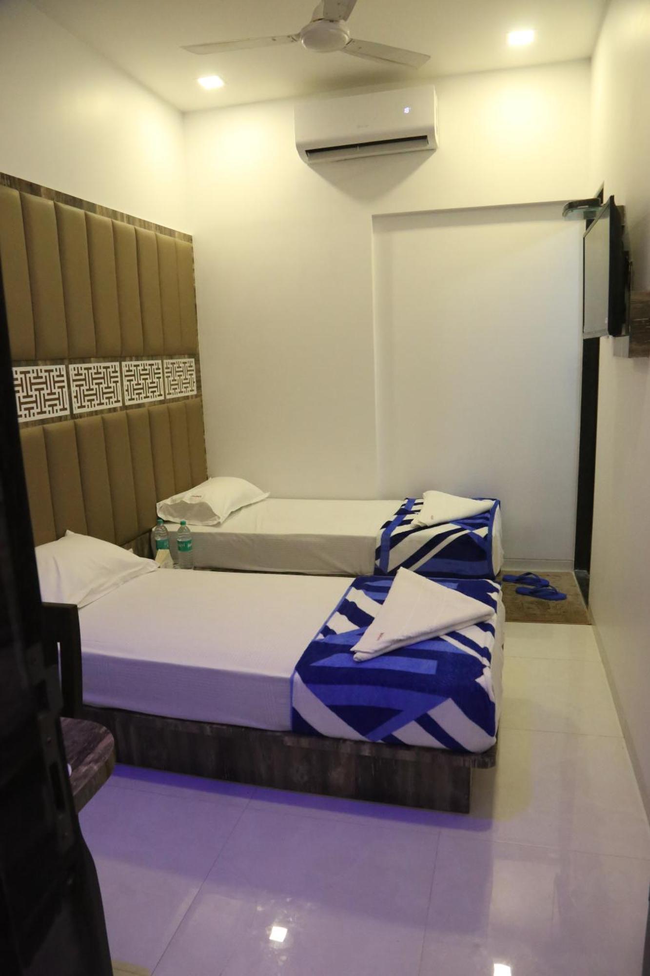 Hotel Magnum Airport T-2 Mumbai Dış mekan fotoğraf